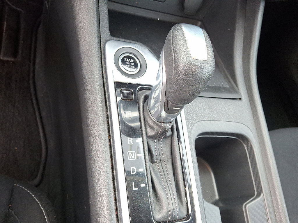 Used 2021 Nissan Sentra SV image 26