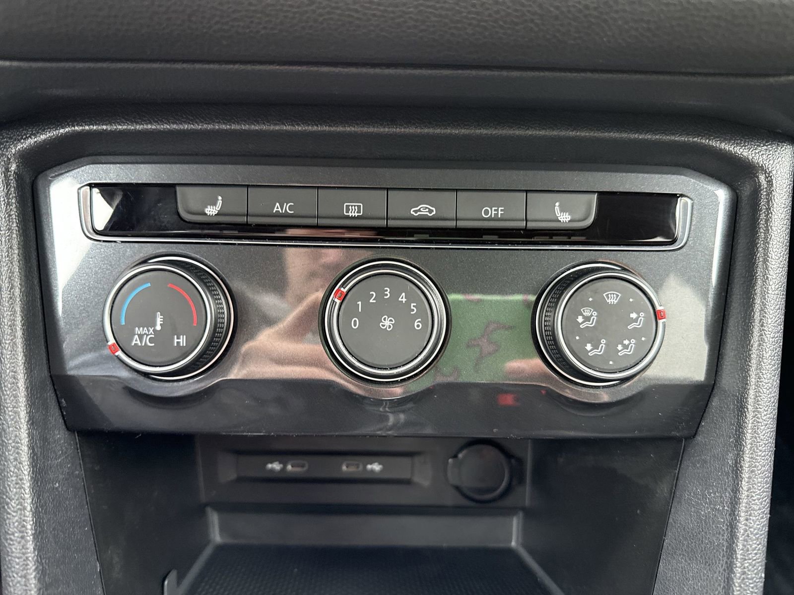 Used 2023 Volkswagen Tiguan S w/ Driver Assistance Package image 21