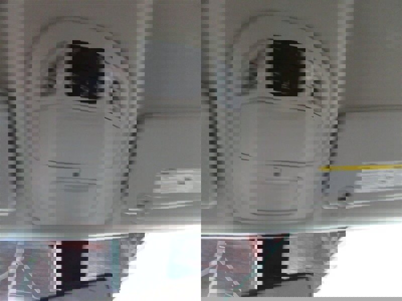 Used 2021 Chrysler Voyager Lxi image 94