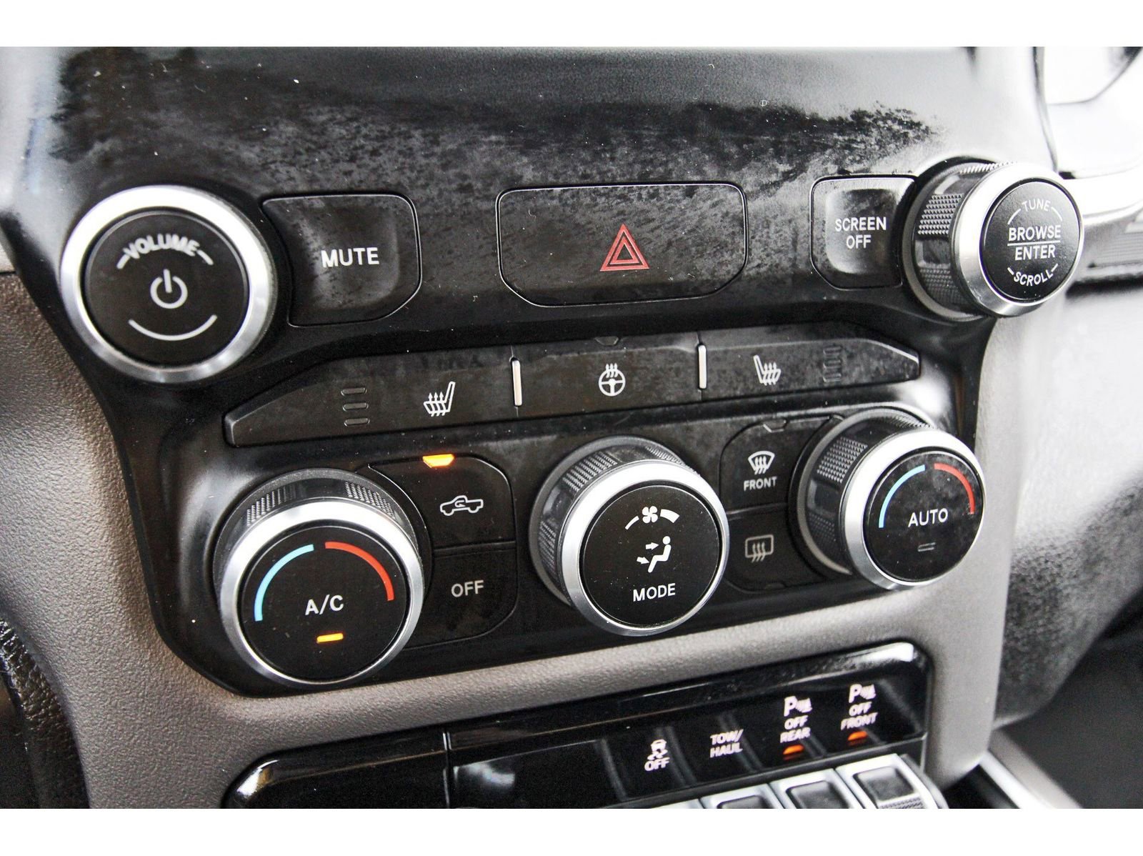 Used 2022 RAM 1500 Big Horn AWD/4WD image 28