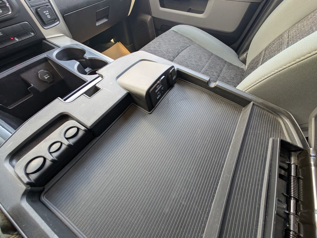 Used 2015 RAM 1500 Big Horn image 30