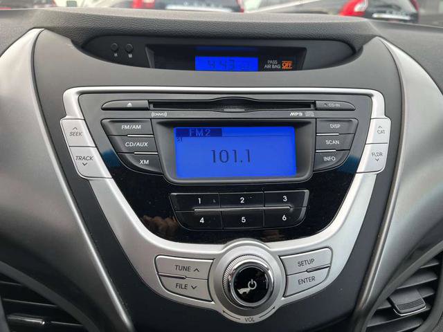 Used 2011 Hyundai Elantra GLS image 24