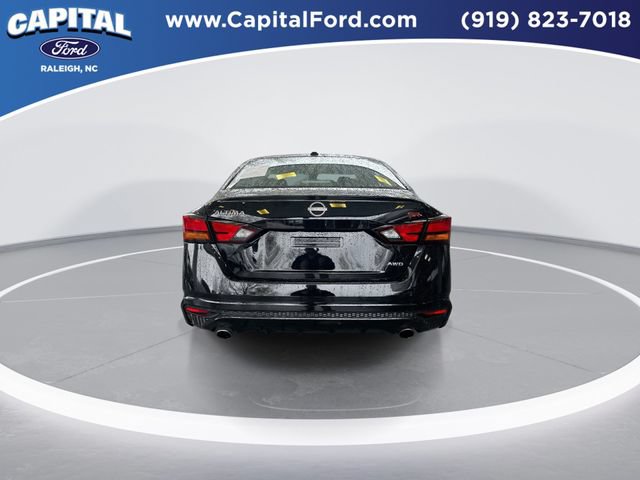 Used 2025 Nissan Altima 2.5 SR AWD/4WD image 7
