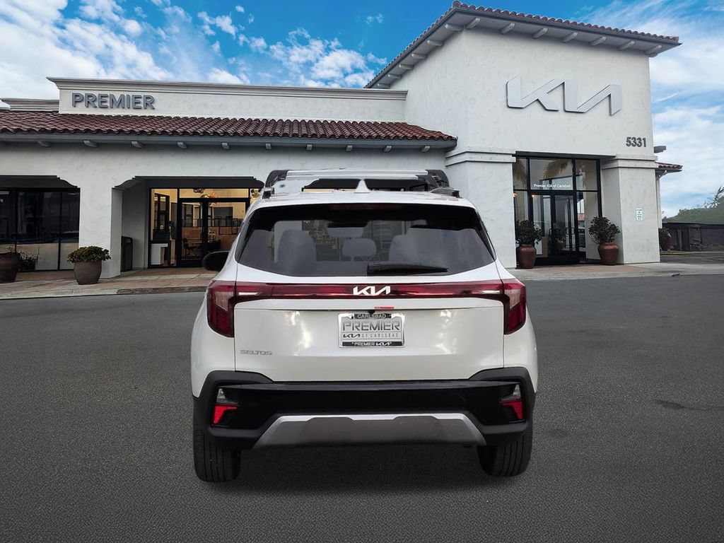 New 2026 Kia Seltos S FWD image 7