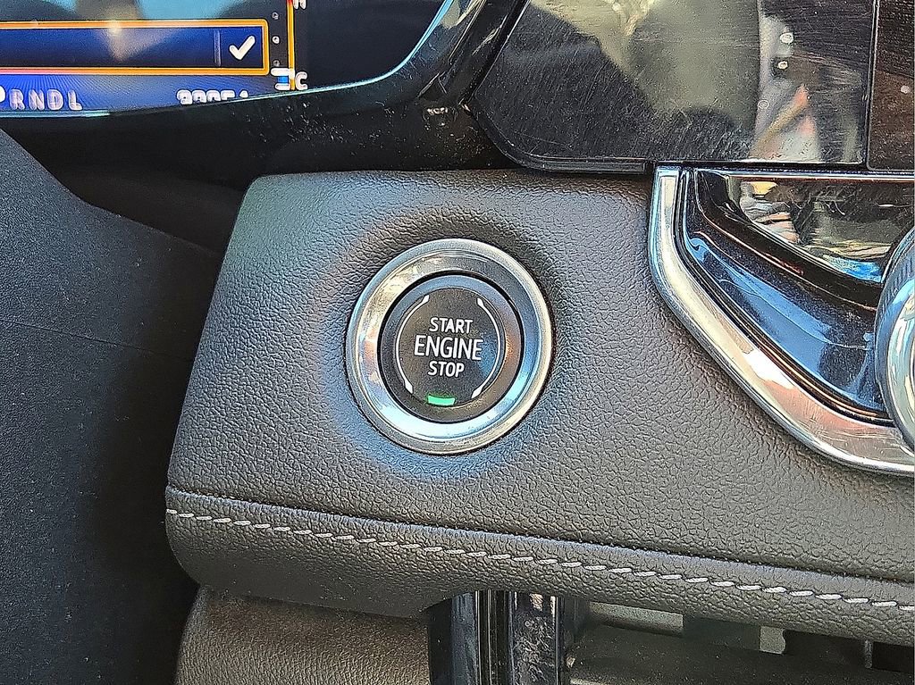 Used 2023 Chevrolet Colorado LT w/ LT Convenience Package image 29