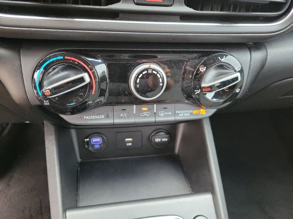 Certified 2023 Hyundai Kona SEL image 33