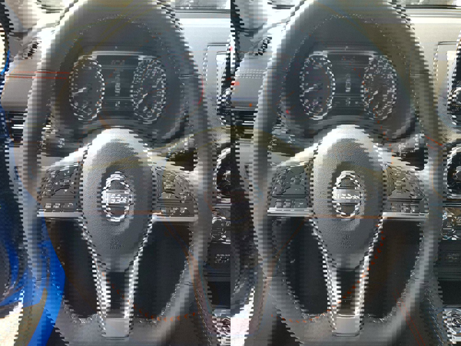 New 2025 Nissan Sentra SR w/ SR Premium Package image 15