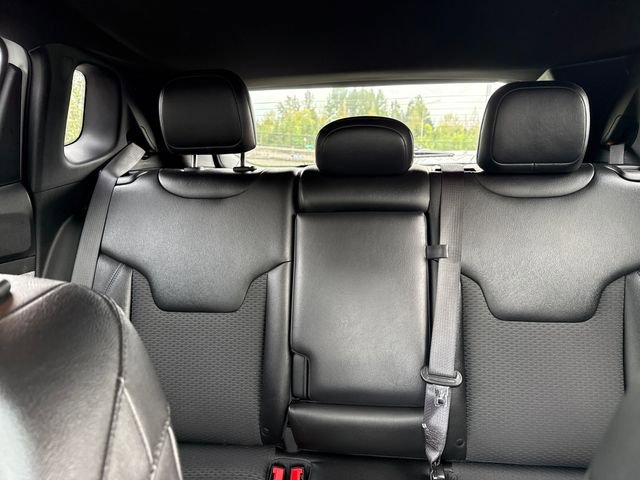 Used 2024 Jeep Compass Latitude AWD/4WD image 16