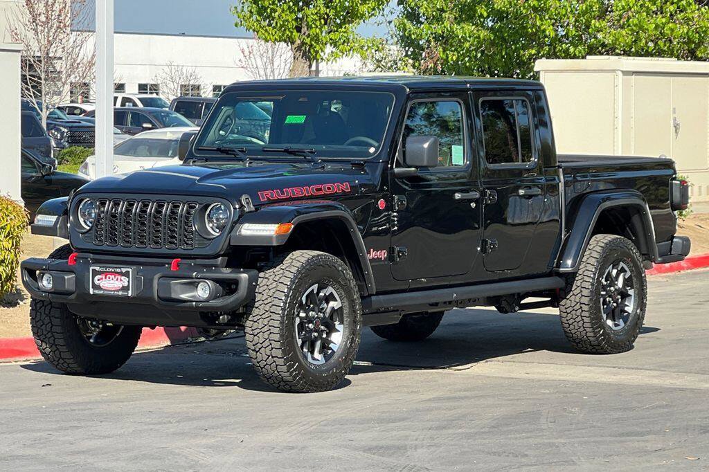 New 2026 Jeep Gladiator Rubicon w/ Safety Group AWD/4WD image 8