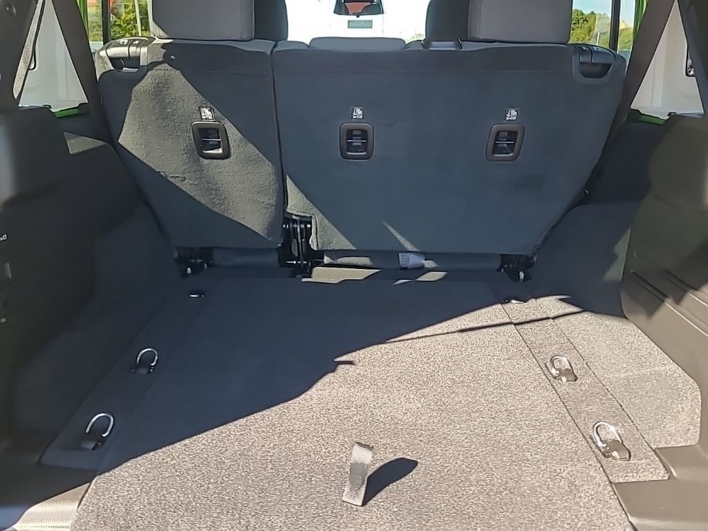New 2026 Jeep Wrangler Unlimited Sport AWD/4WD image 17
