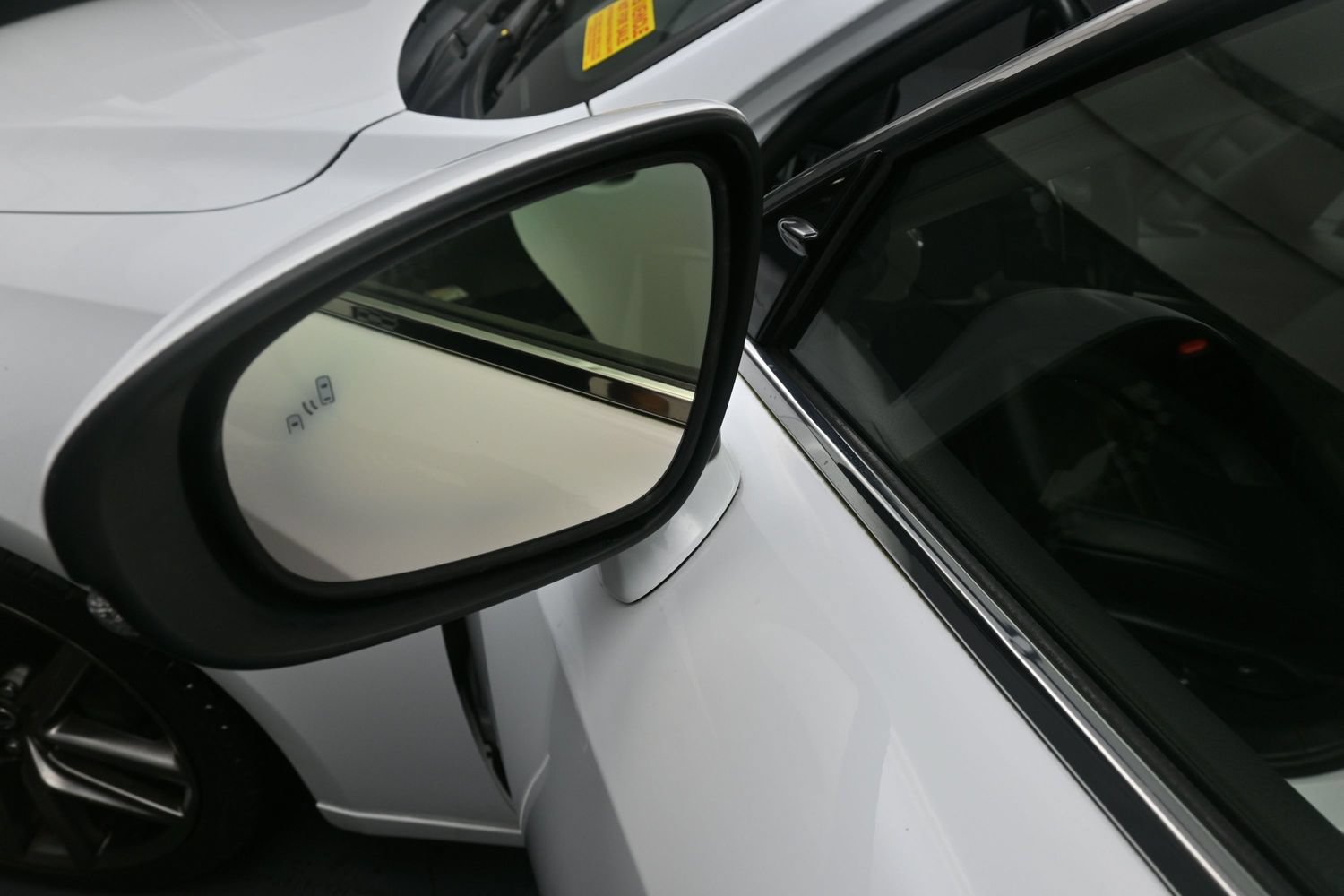 Used 2016 Lexus IS 200t RWD image 15