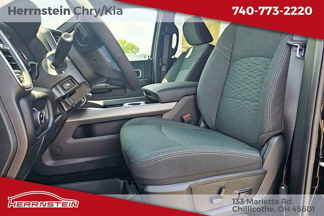 New 2026 RAM 2500 Big Horn AWD/4WD image 21