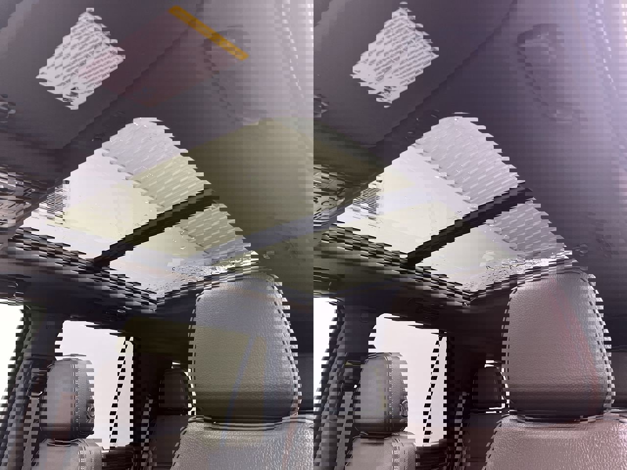 Certified 2021 GMC Yukon Denali w/ Denali Premium Package AWD/4WD image 7