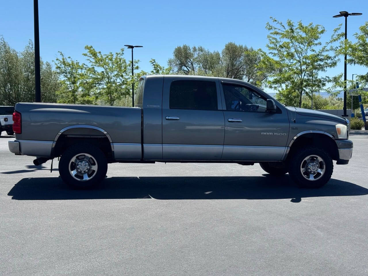 Used 2007 Dodge Ram 1500 Truck SLT w/ Trailer Tow Group AWD/4WD image 8