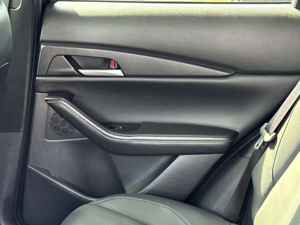 Certified 2025 MAZDA CX-30 AWD 2.5 S w/ Select Sport Pkg image 12