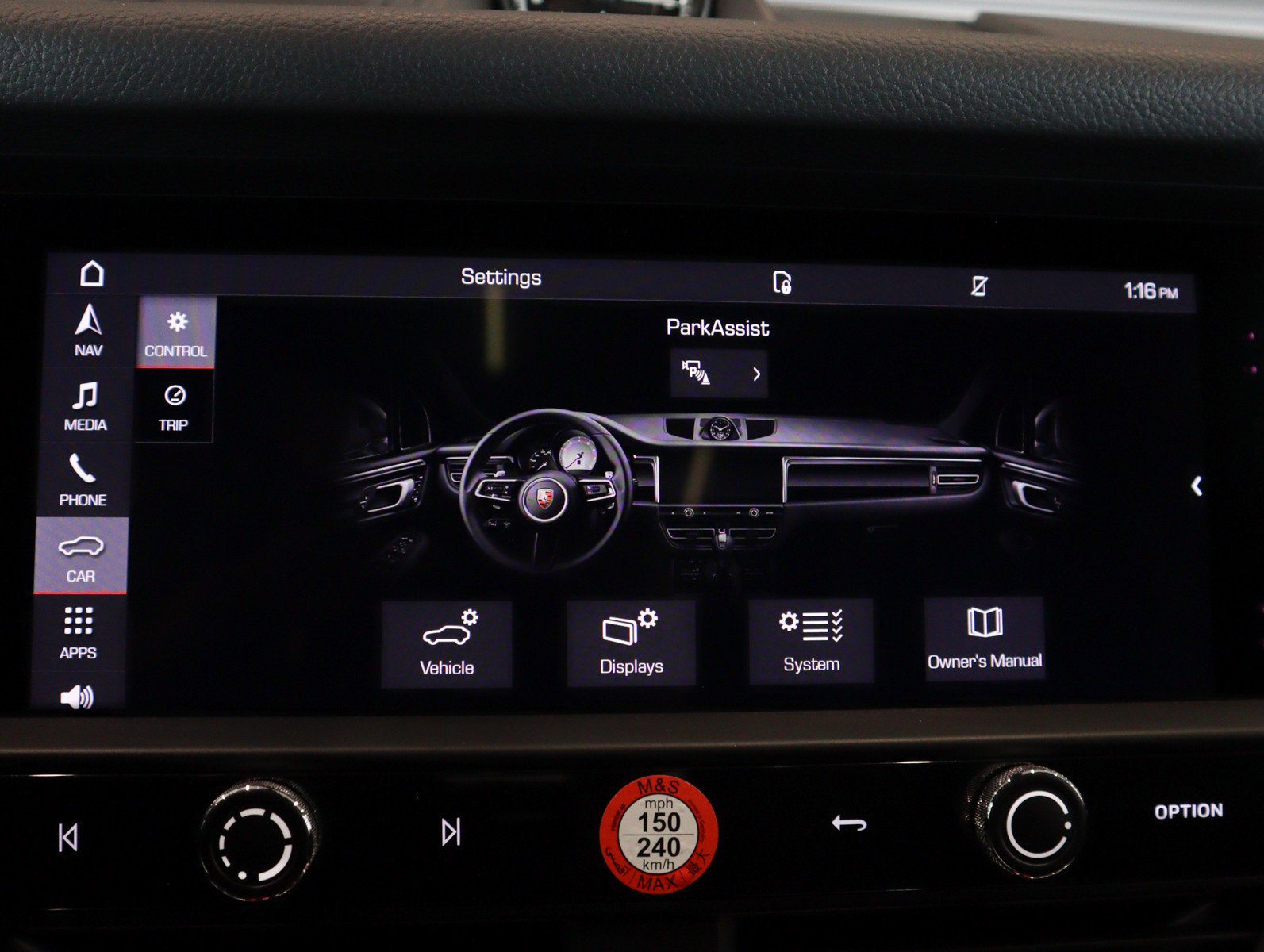 Certified 2026 Porsche Macan image 22