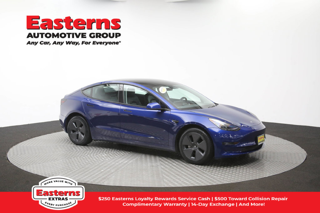 Used 2023 Tesla Model 3 Standard Range RWD image 43