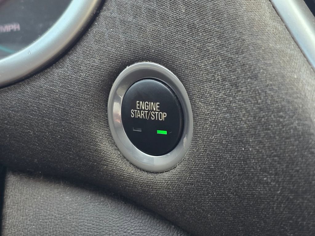 Used 2020 Chevrolet Malibu RS image 16