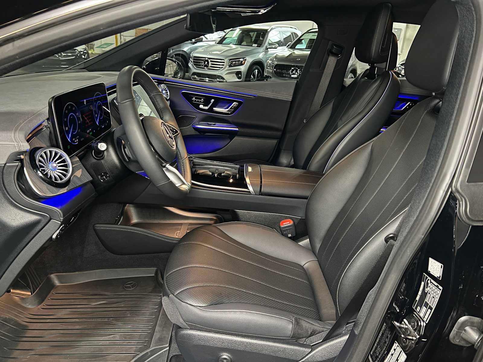 Certified 2026 Mercedes-Benz EQE 320 4MATIC Sedan image 24