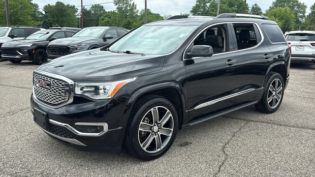 Used 2017 GMC Acadia Denali AWD/4WD image 2