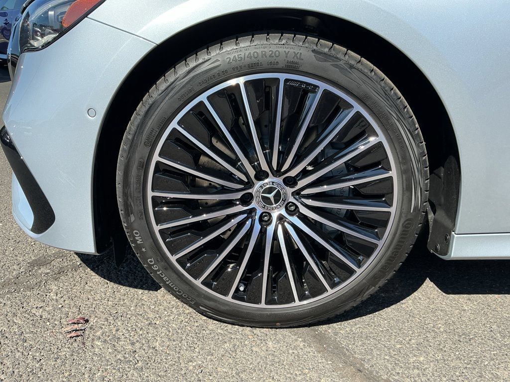 New 2027 Mercedes-Benz E 450 4MATIC Sedan image 2