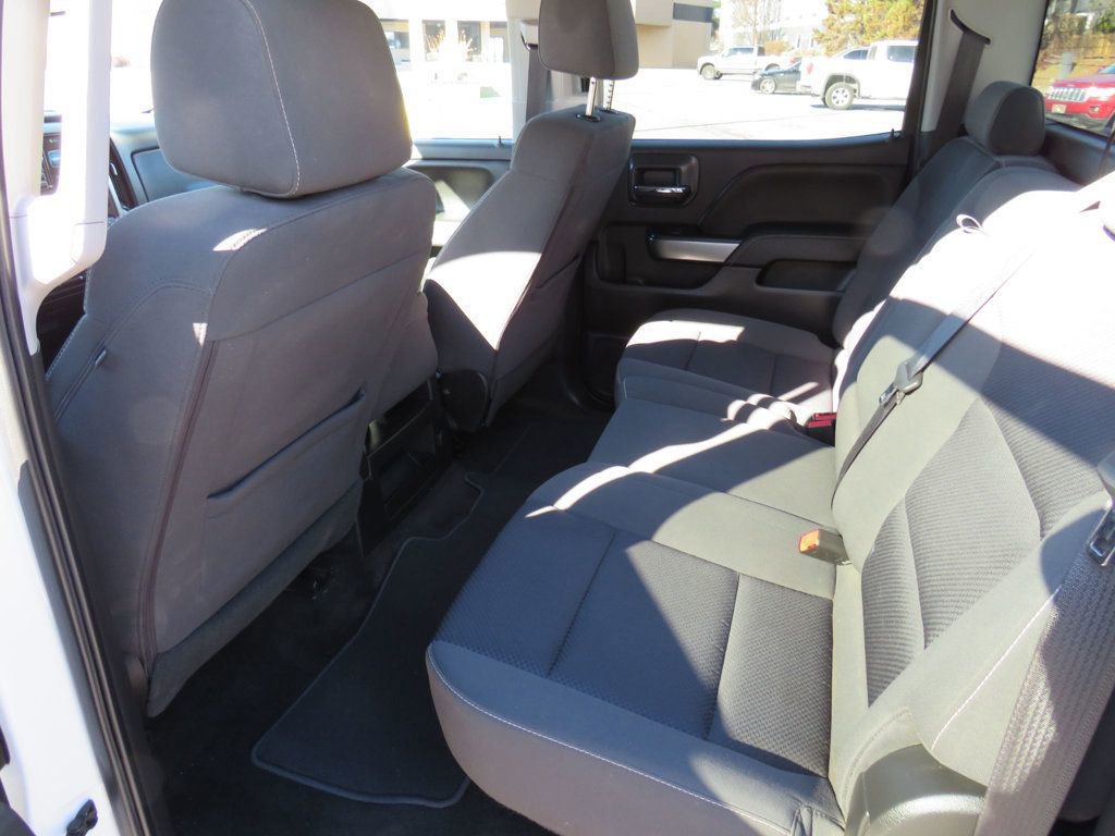 Used 2018 Chevrolet Silverado 1500 LT w/ Texas Edition image 13