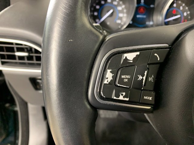 Used 2018 Jaguar F-PACE Premium image 19