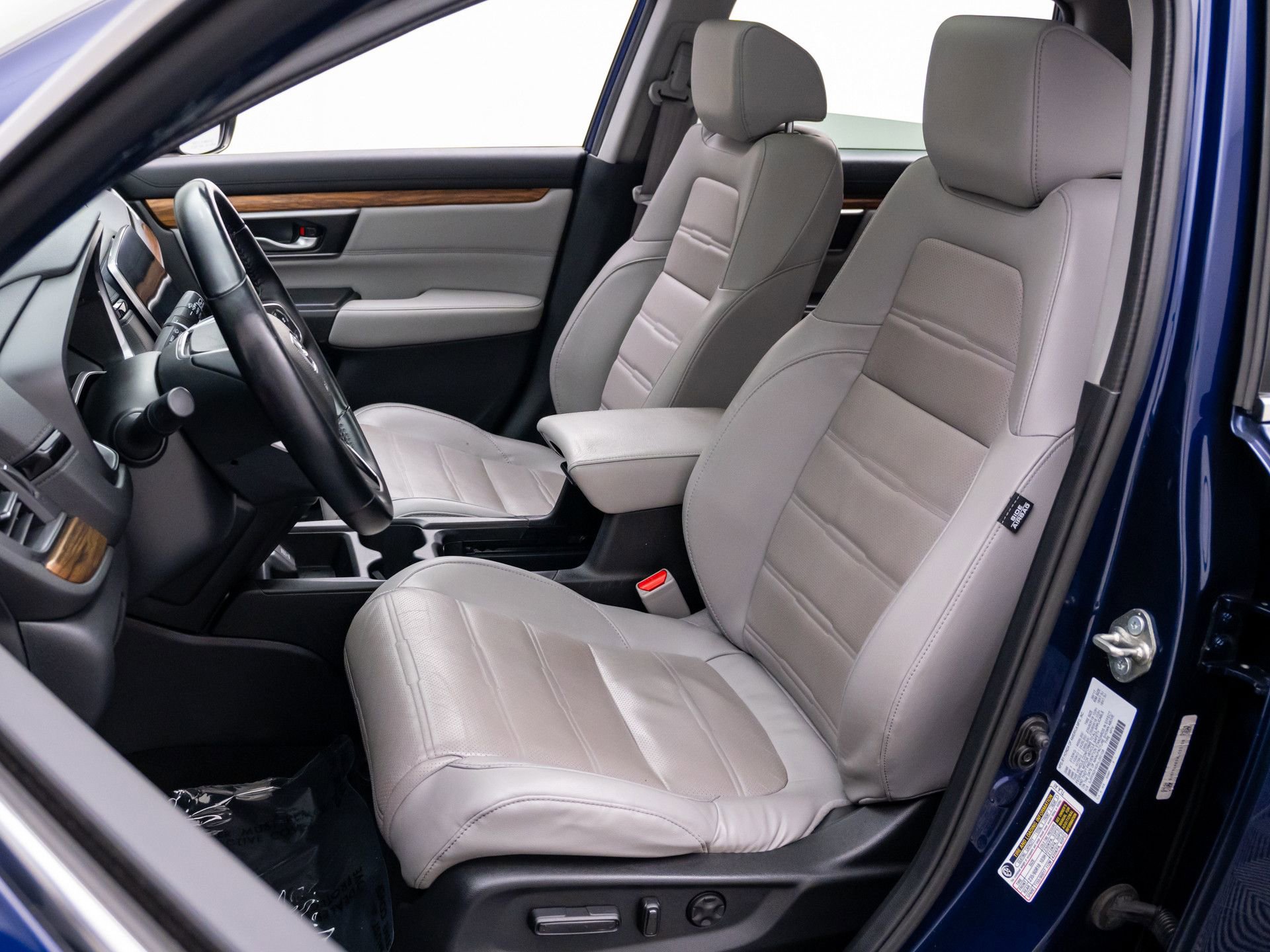 Used 2017 Honda CR-V Touring image 14