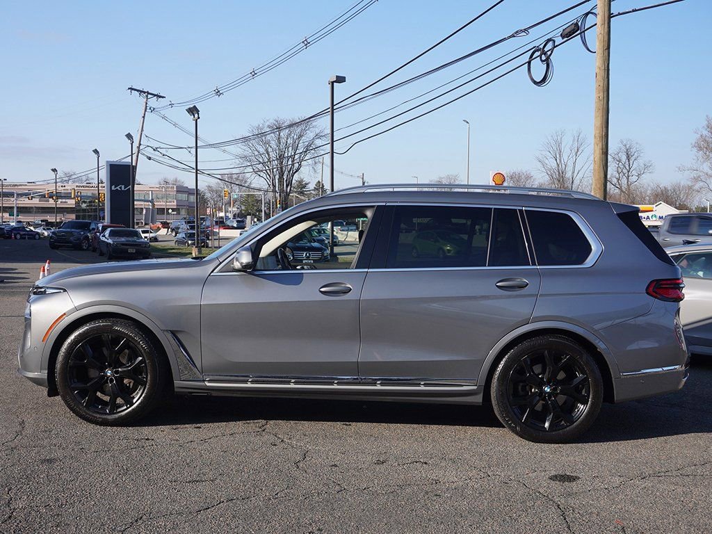Used 2025 BMW X7 xDrive40i w/ Premium Package image 20