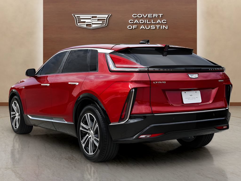 Certified 2024 Cadillac Lyriq Luxury RWD image 3
