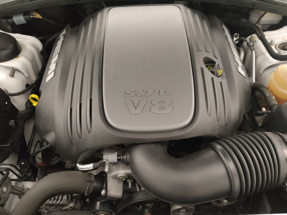 Used 2015 Chrysler 300 S w/ 300S Premium Group RWD image 30