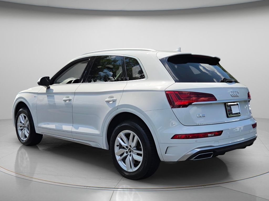 Used 2023 Audi Q5 2.0T Premium w/ Convenience Package AWD/4WD image 6