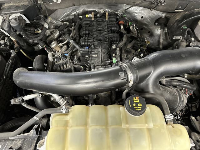 Used 2021 Ford Expedition XLT image 43