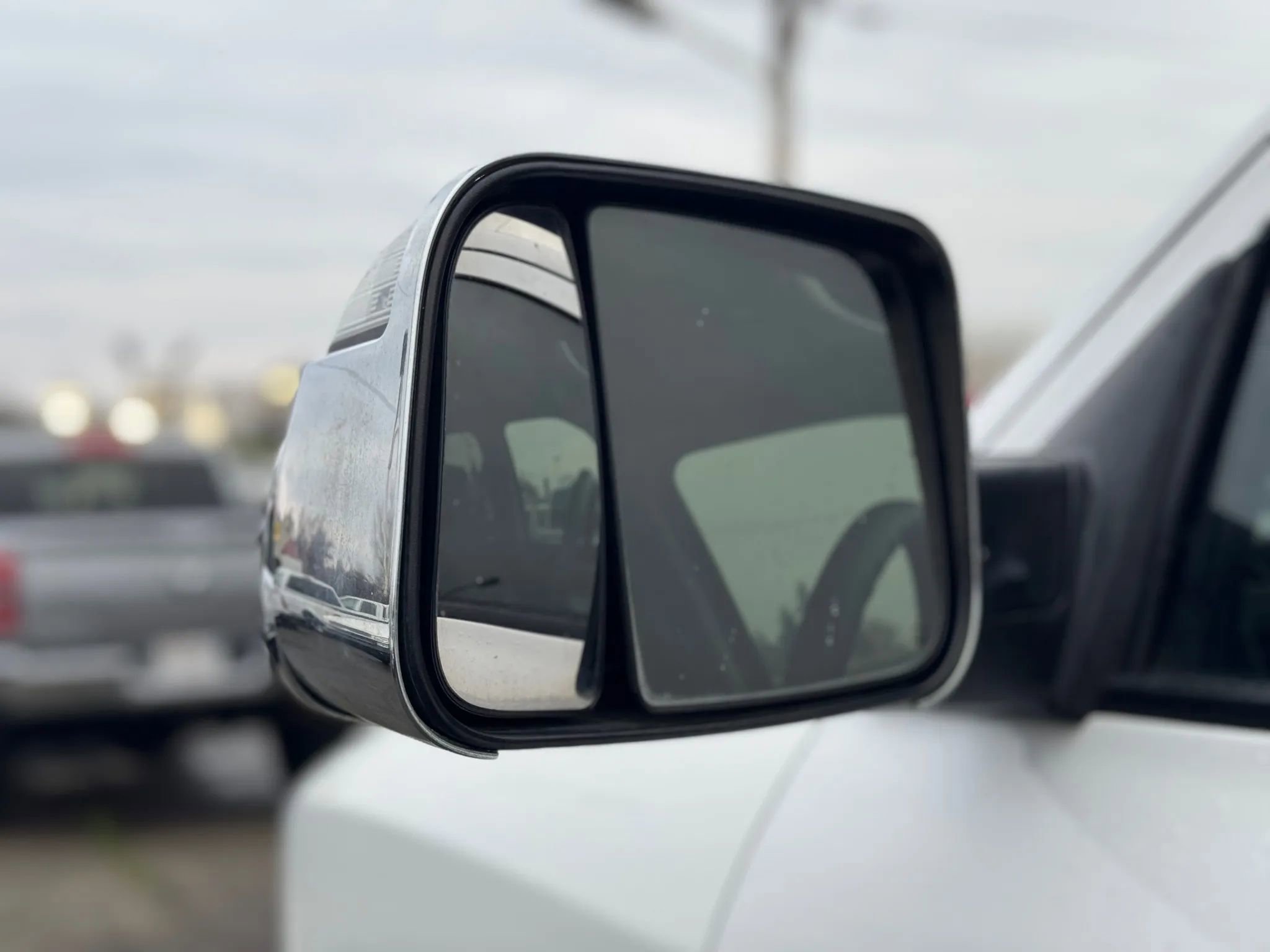 Used 2013 RAM 2500 Tradesman w/ Chrome Appearance Group AWD/4WD image 12