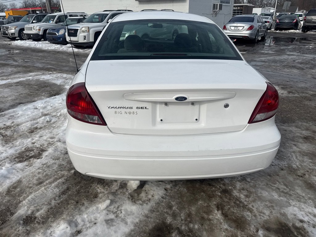 Used 2006 Ford Taurus SEL image 7