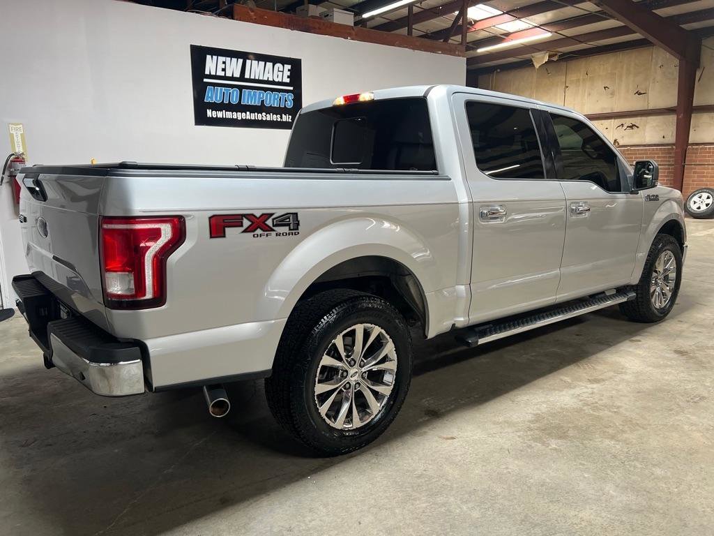 Used 2017 Ford F150 XLT w/ Equipment Group 302A Luxury image 4