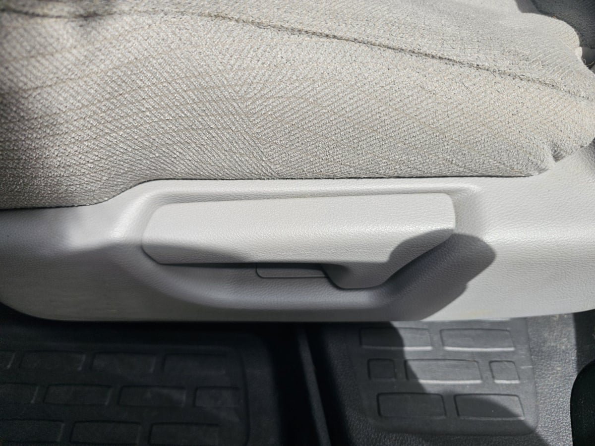 Used 2016 Honda Pilot EX image 30