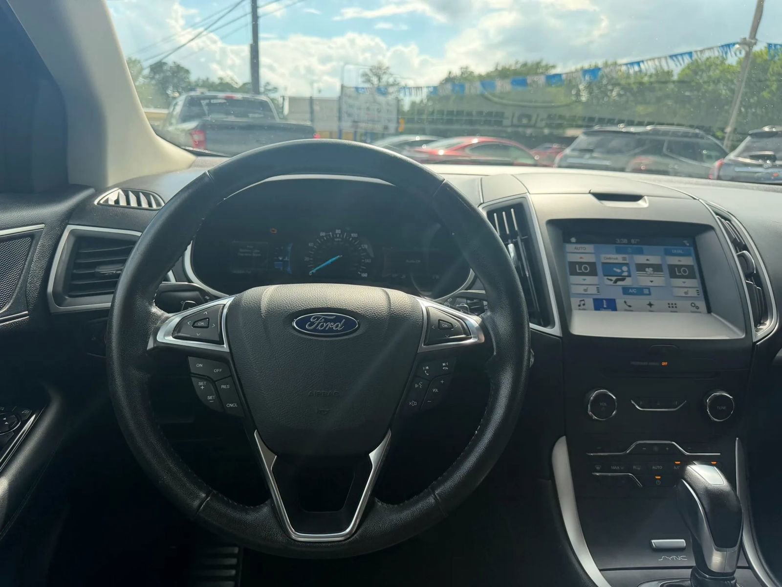 Used 2017 Ford Edge SEL w/ Equipment Group 201A FWD image 18