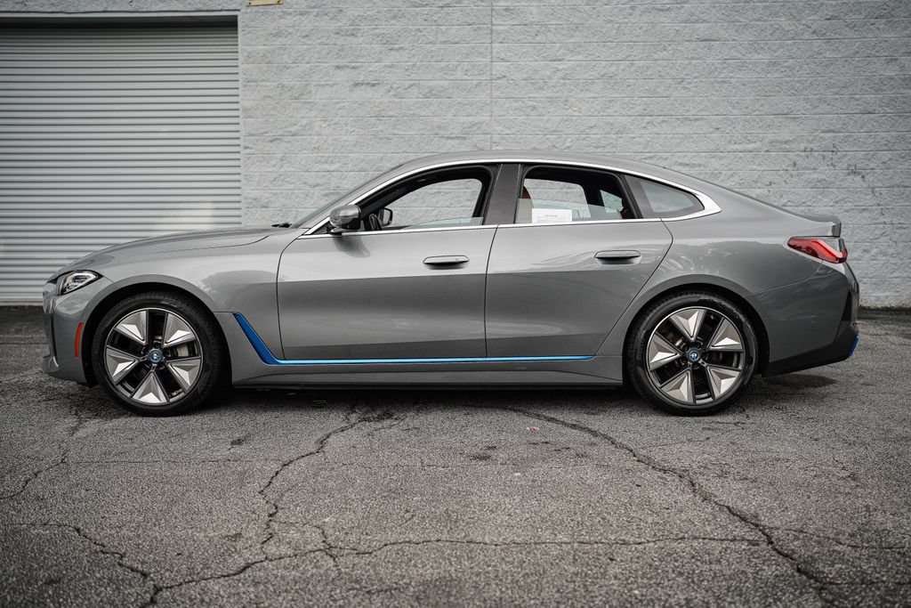 Used 2023 BMW i4 eDrive35 RWD image 9