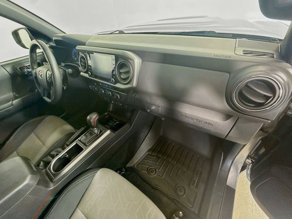 Used 2023 Toyota Tacoma TRD Sport AWD/4WD image 27
