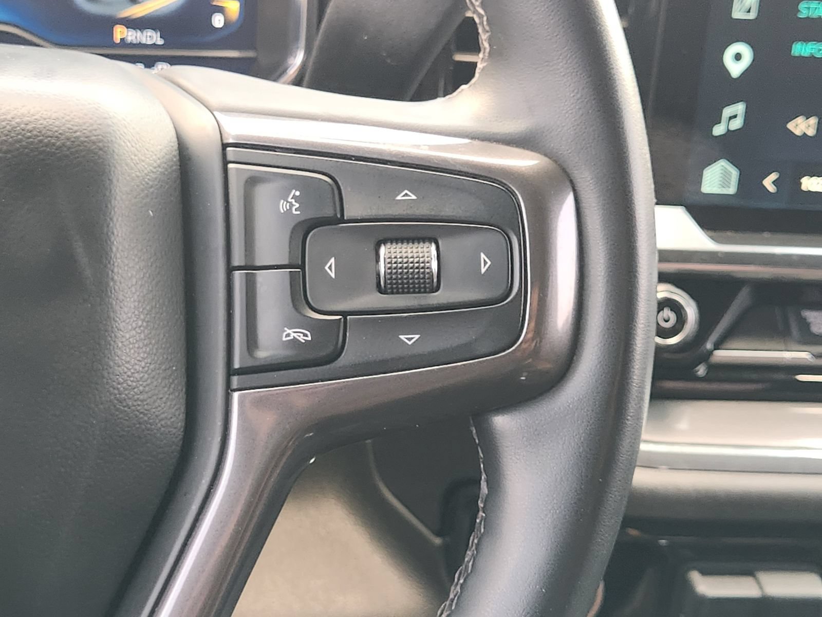 Used 2025 Chevrolet Silverado 3500 High Country w/ High Country Premium Package AWD/4WD image 32