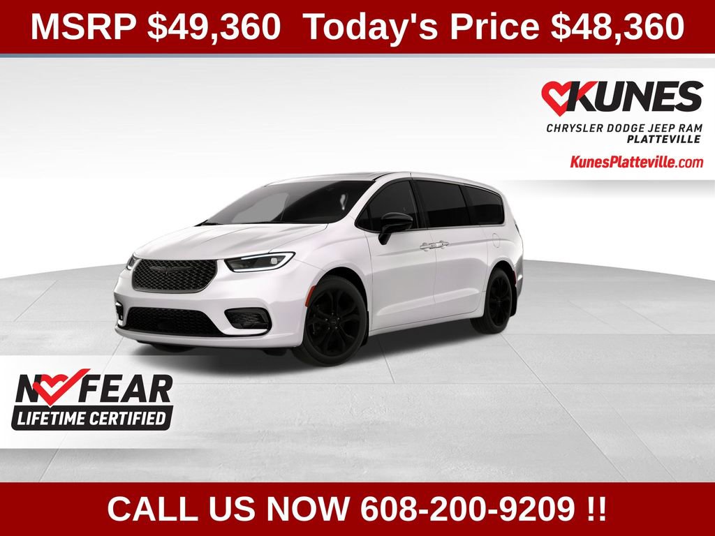 New 2026 Chrysler Pacifica Select image 1