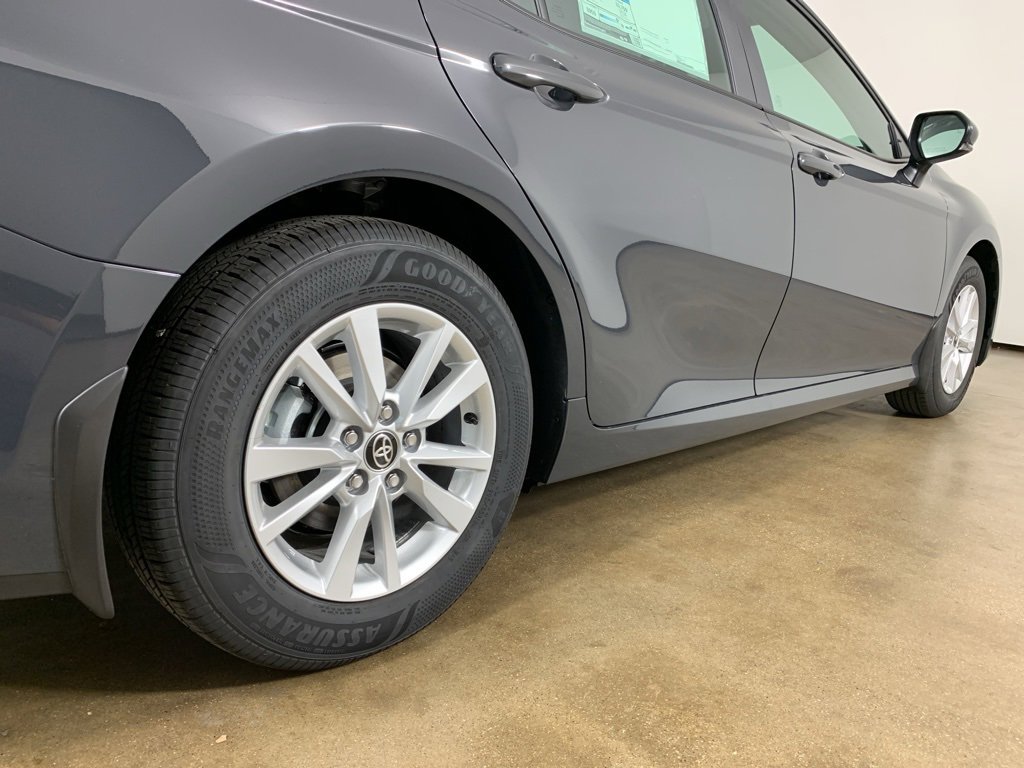 New 2026 Toyota Camry LE w/ Convenience Package image 9