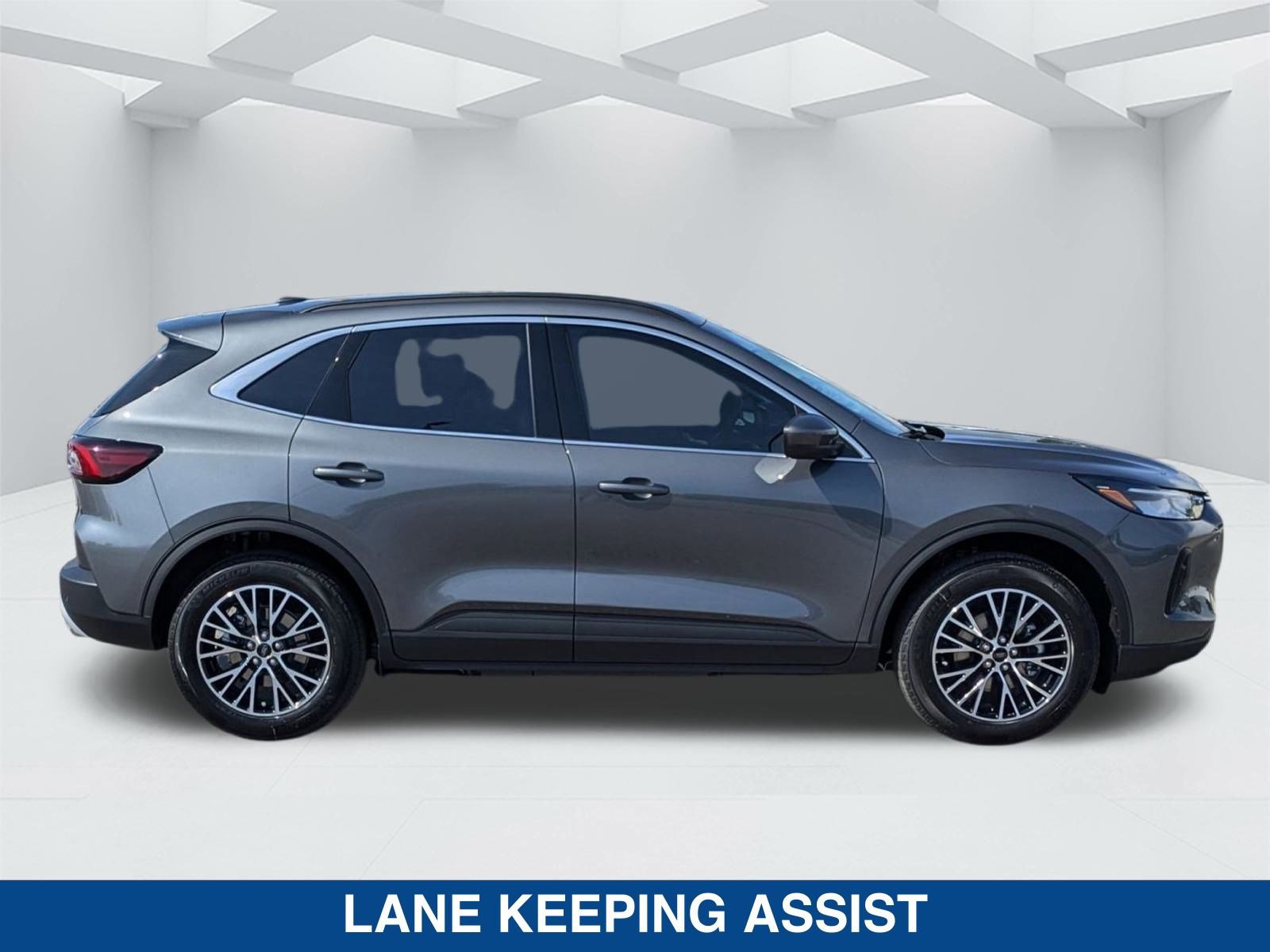 New 2025 Ford Escape SE image 3