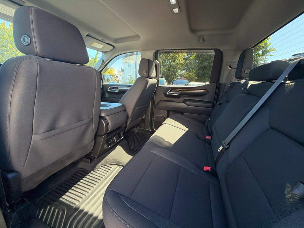Used 2024 GMC Sierra 1500 Elevation AWD/4WD image 16