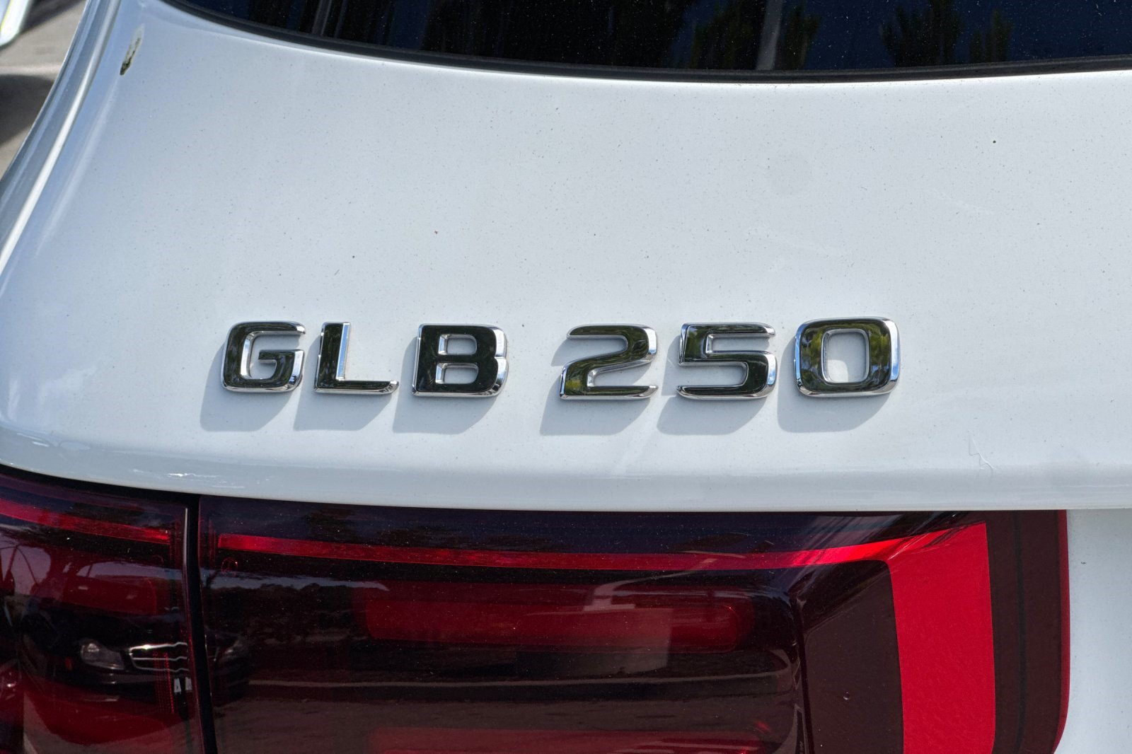 Used 2024 Mercedes-Benz GLB 250 image 26