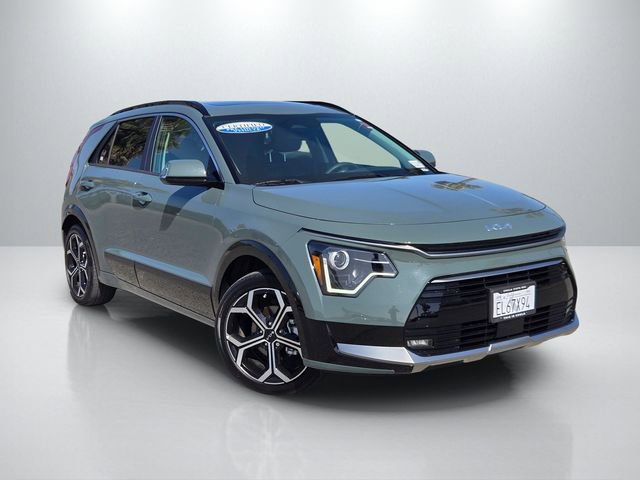 Used 2025 Kia Niro EX Touring image 1