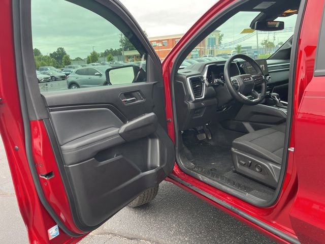 Used 2024 GMC Canyon Elevation w/ Convenience Package RWD image 4