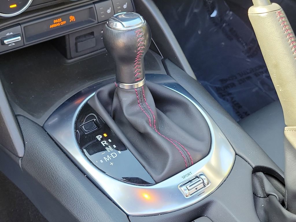 Used 2019 MAZDA MX-5 Miata RF Grand Touring RWD image 28