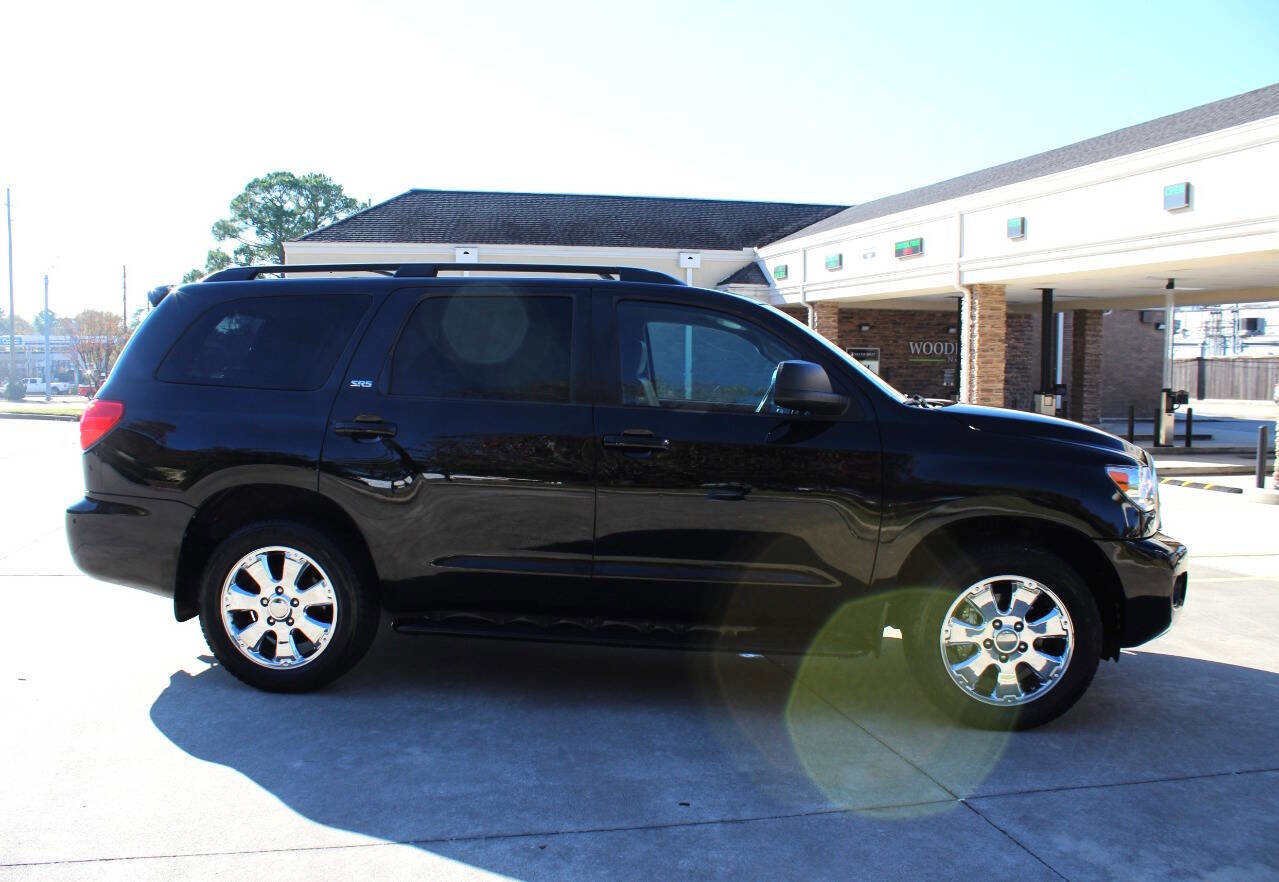 Used 2008 Toyota Sequoia SR5 image 3